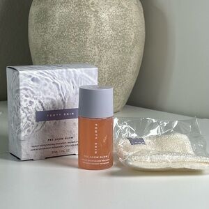 Fenty Beauty Pre-Show Glow Skincare Set - Peach and White